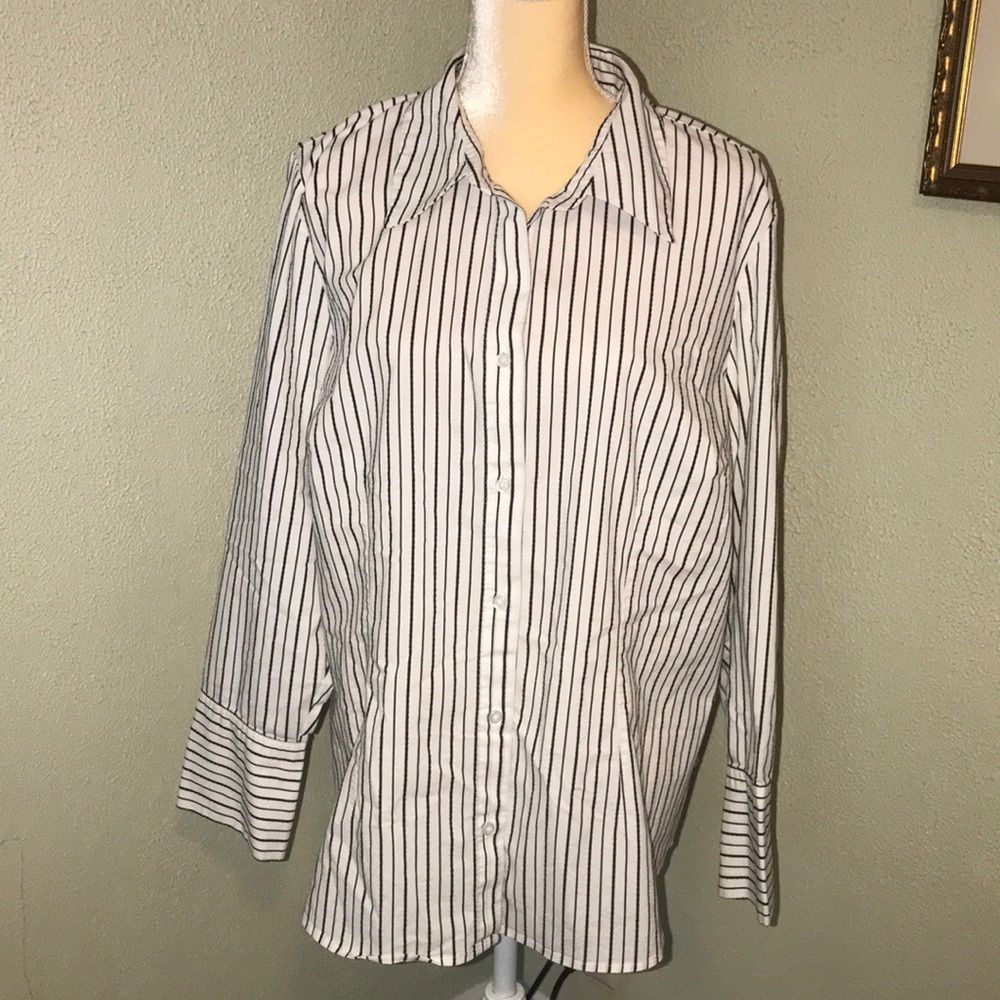 Lane Bryant Blue & White Striped Shirt Size 18/20